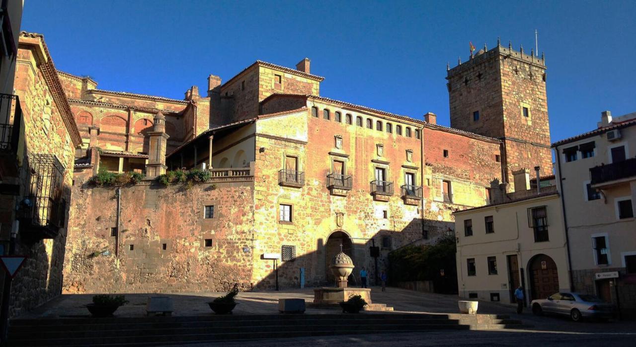 Markesa Plasencia Exterior photo